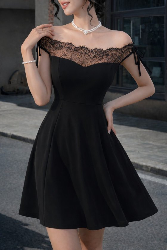 Mamo Siyah Mini Madonna Yaka Dantel Detaylı Elbise - Mamo kadın butik elbise