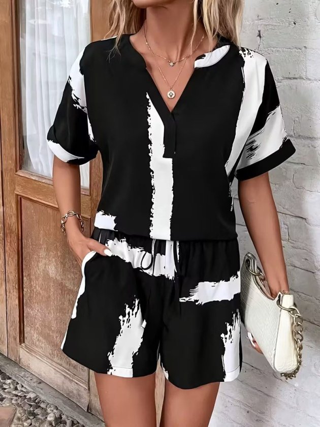 Mamo Siyah V Yaka Desenli Takım - Mamo kadın butik takım