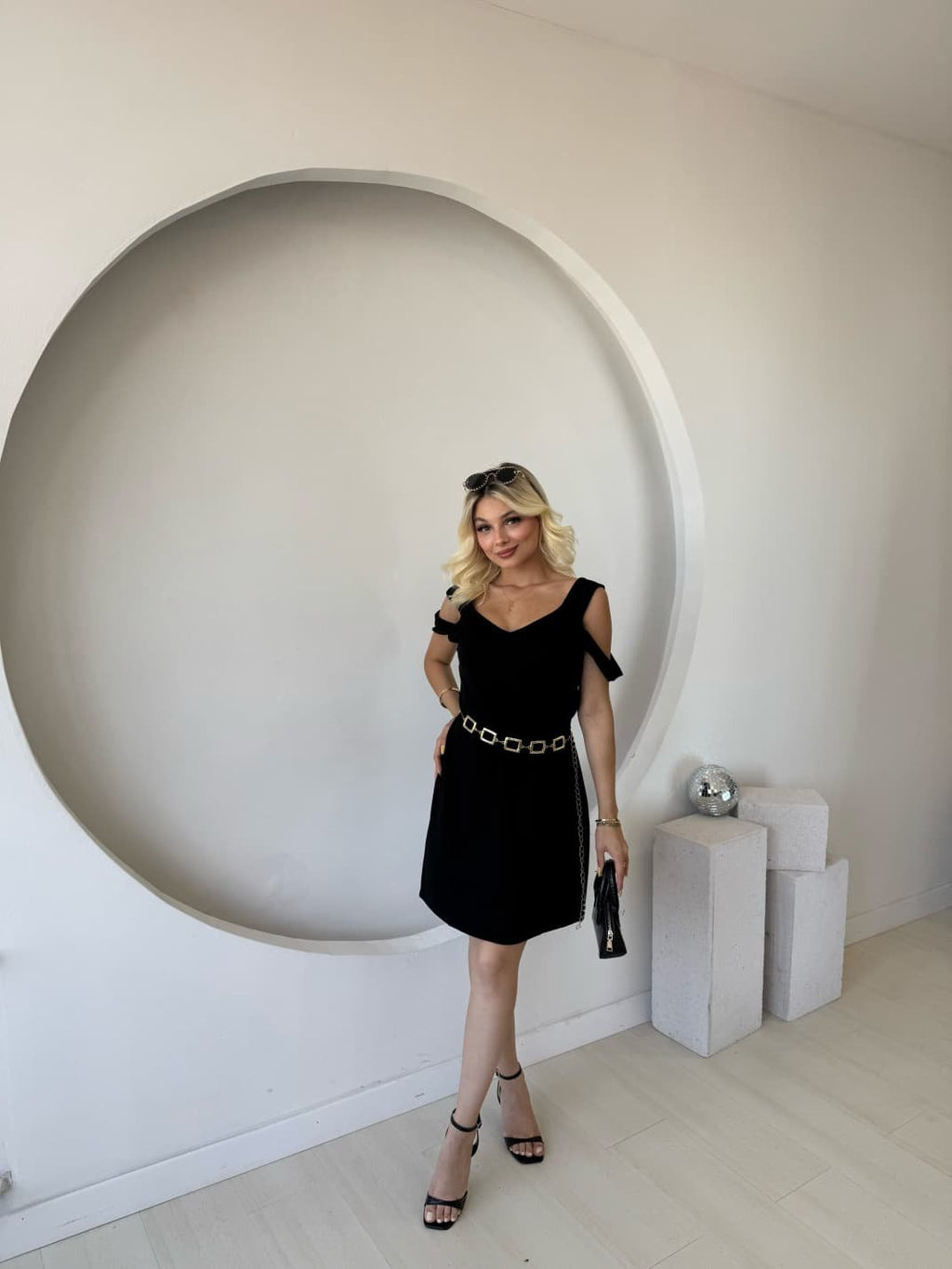 Mamo Siyah Askılı Elbise - Mamo kadın butik elbise