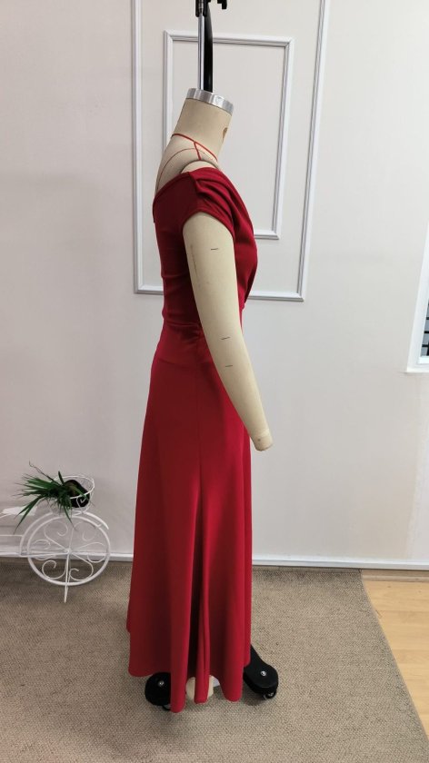 Mamo Kırmızı Uzun Kruvaze Krep Elbise - Mamo kadın butik elbise