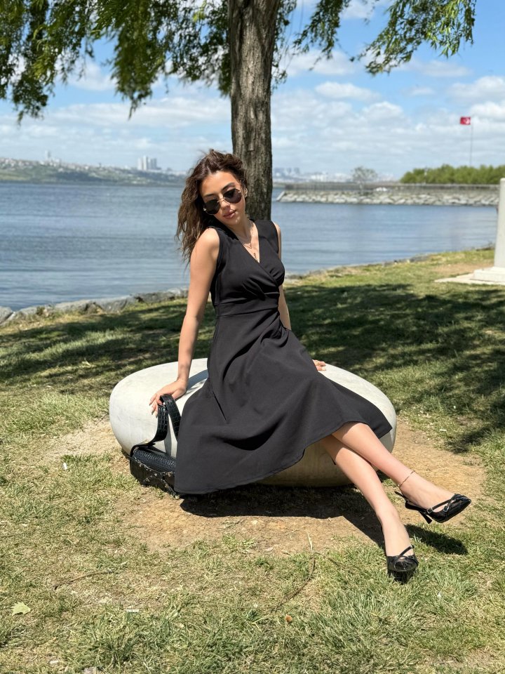 Mamo Siyah Mini Kruvaze Krep Elbise - Mamo kadın butik elbise