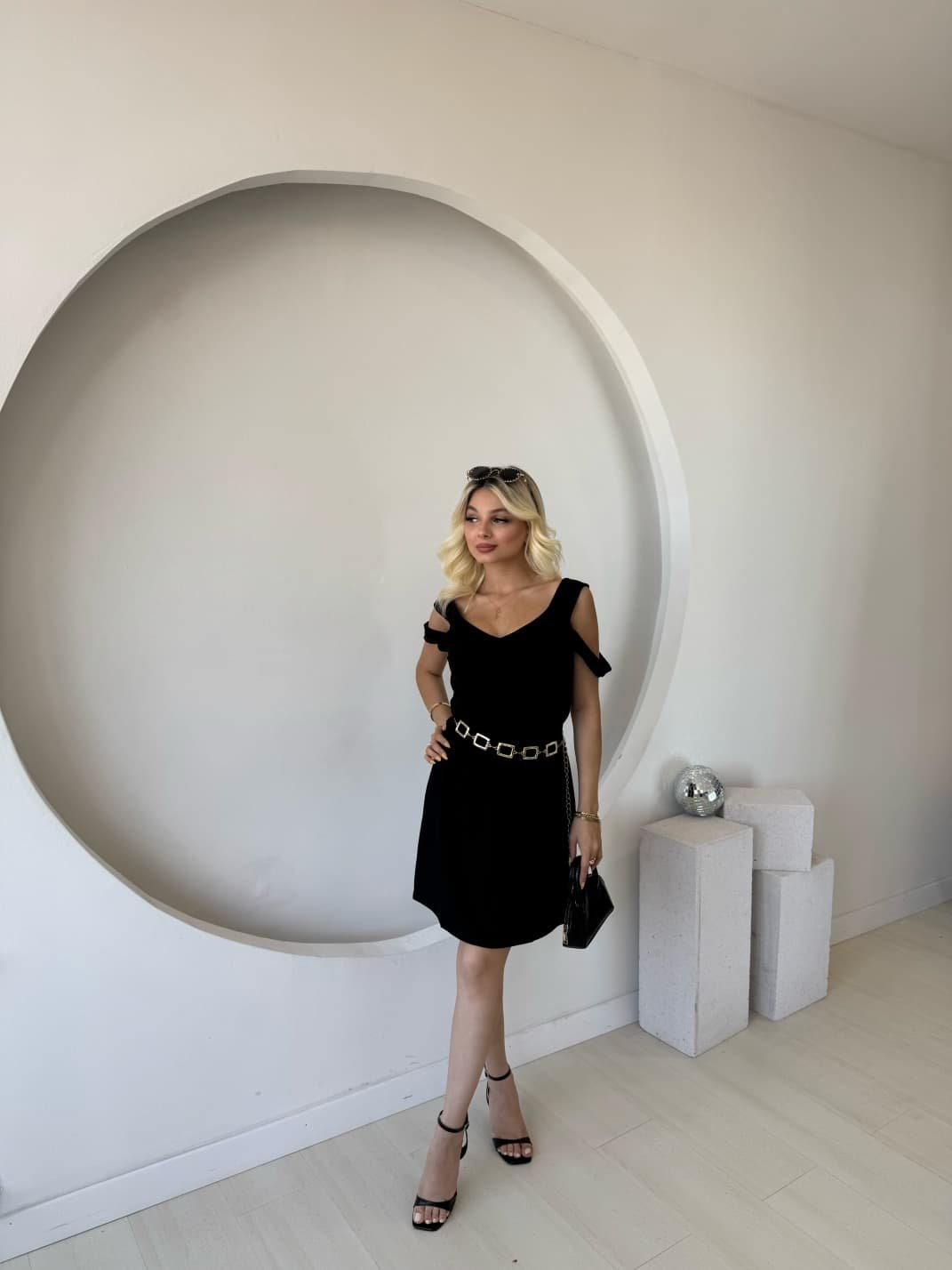 Mamo Siyah Askılı Elbise - Mamo kadın butik elbise