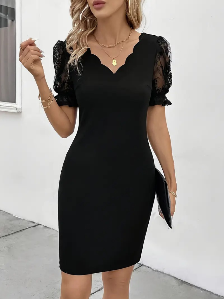 Mamo Siyah Mini V Yaka Dantel Detaylı Elbise - Mamo kadın butik elbise