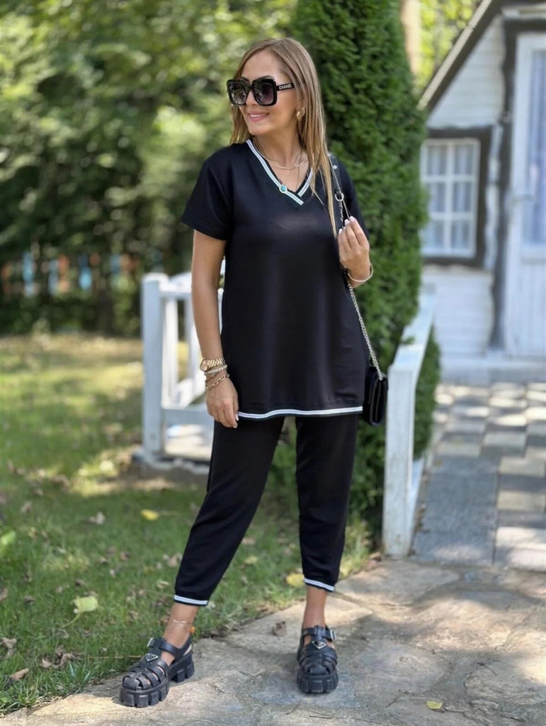Mamo Siyah V Yaka Takım - Mamo kadın butik takım