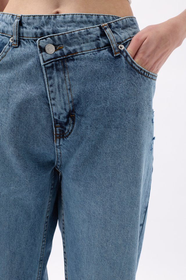 Mamo Açık Mavi Yırtmaç Detaylı Sim Detaylı Pantolon - Mamo kadın butik alt giyim