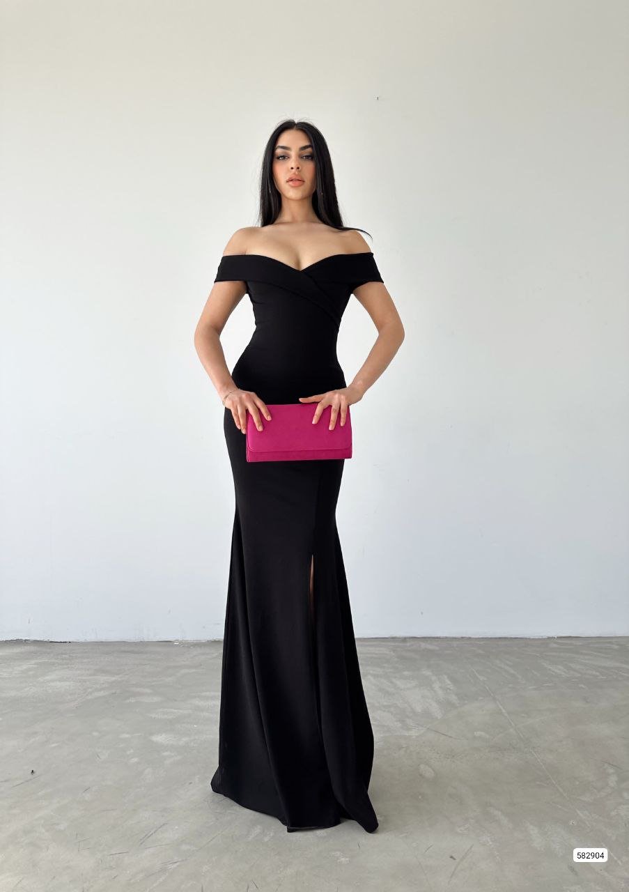 Mamo Siyah V Yaka Dekolte Detaylı Elbise - Mamo kadın butik elbise