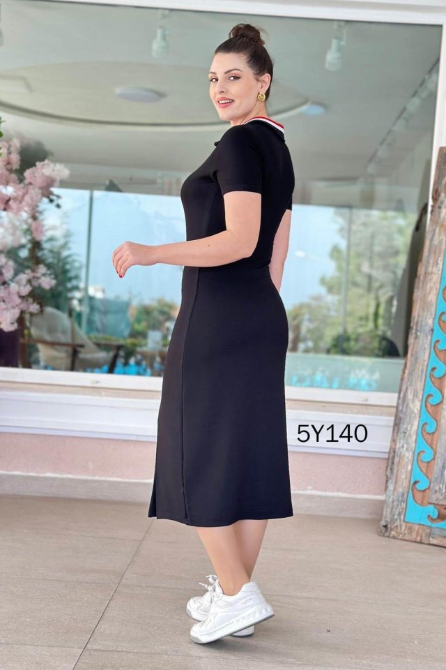 Mamo Siyah Yırtmaç Detaylı Elbise - Mamo kadın butik elbise