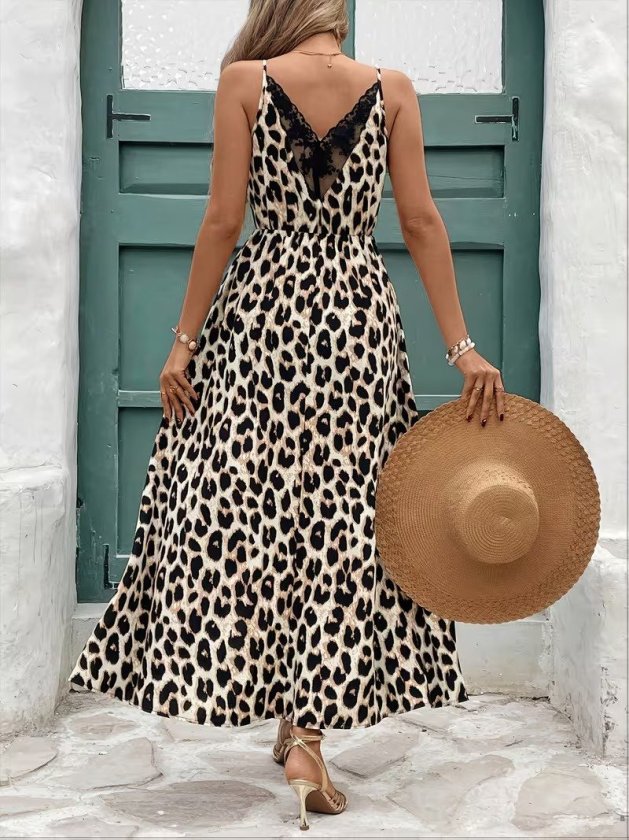 Mamo Leopar Askılı V Yaka Yırtmaç Detaylı Elbise - Mamo kadın butik elbise